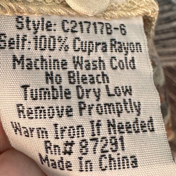 Johnny Was Embroidered Floral Bird Tunic Shirt Top Women's Sz L / XL - Picture 8 of 8